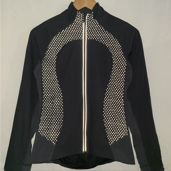 Lululemon Black Full Zip Long Sleeve Jacket thumb holes - Picture 1 of 7